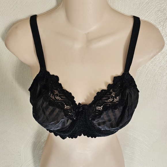 Lunaire Whimsy Barbados Lace Demi Black Bra 15211 Size Women's 38C - Picture 8 of 11